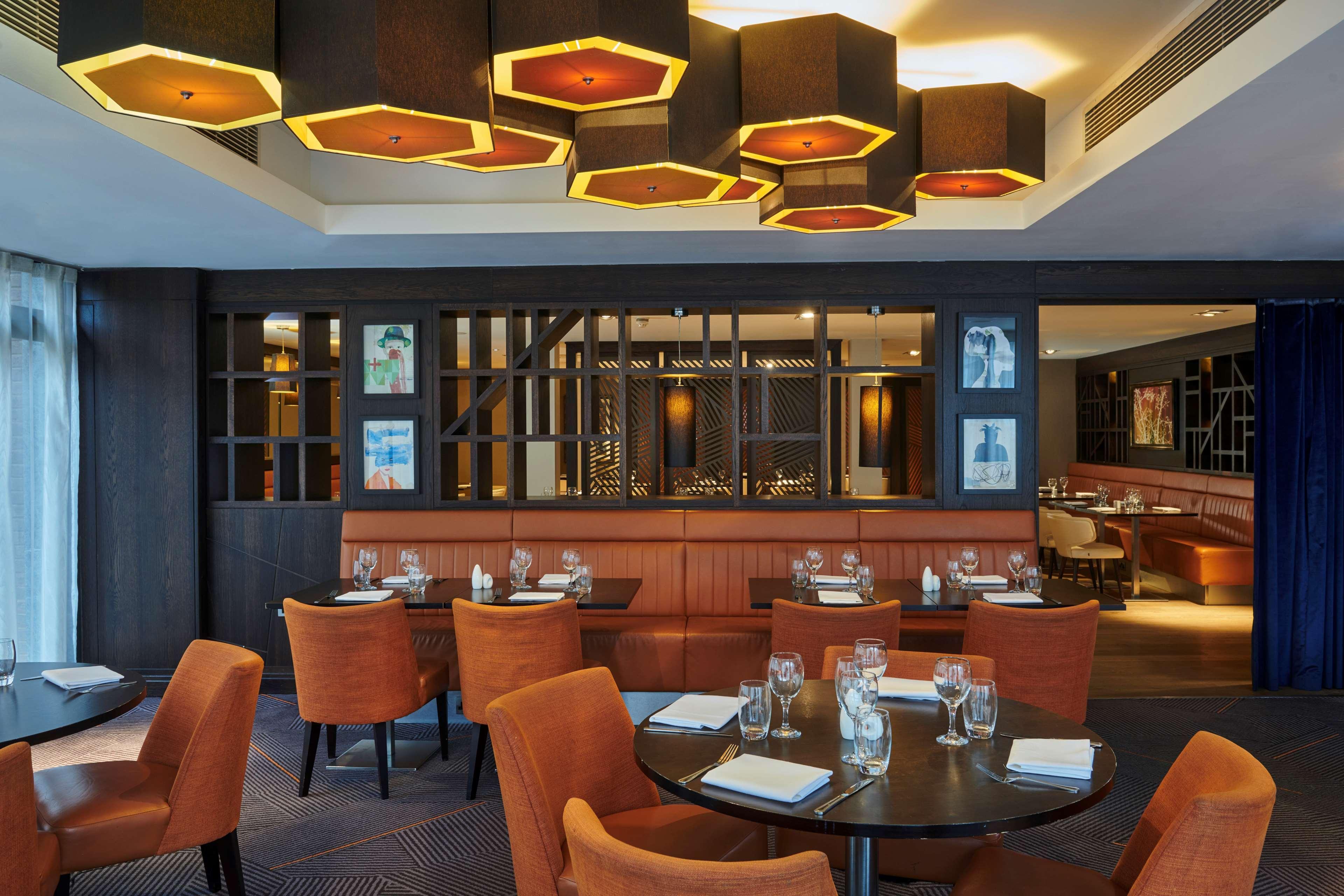 Doubletree By Hilton London Ealing Hotell Eksteriør bilde