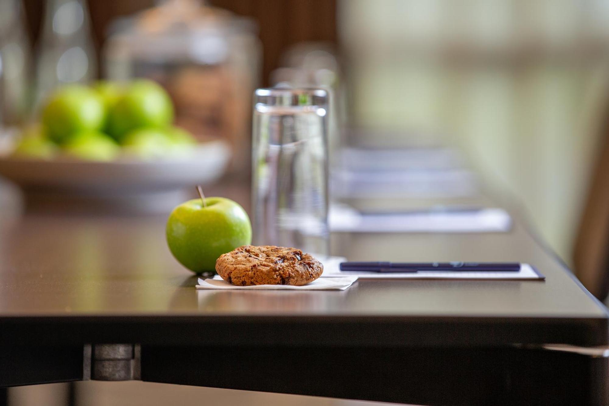 Doubletree By Hilton London Ealing Hotell Eksteriør bilde