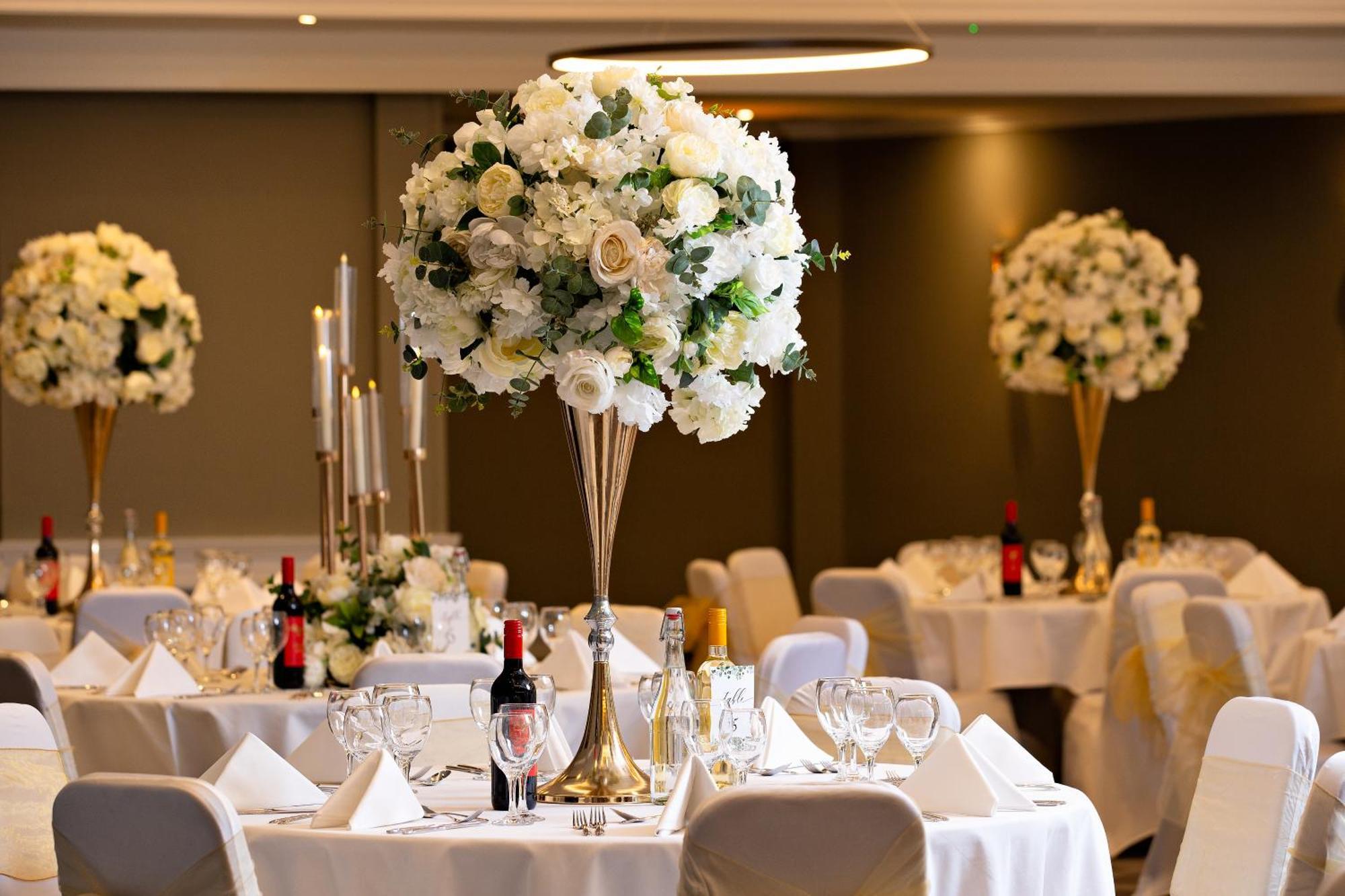 Doubletree By Hilton London Ealing Hotell Eksteriør bilde